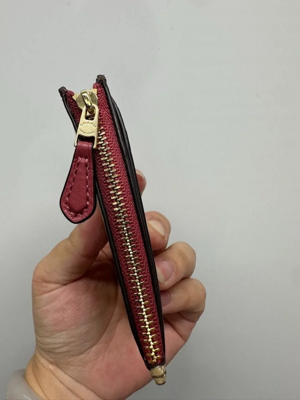 NWT! RARE! Coach F16107 Women Signature Mini Skinny ID Case In Light Khaki Rouge